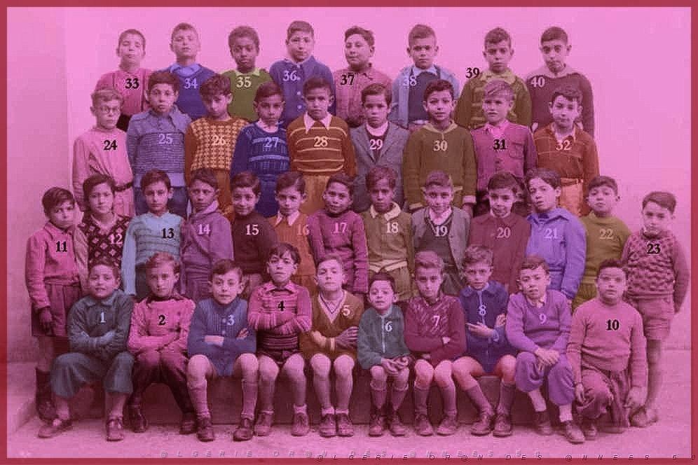 ECOLE SAINT ANDRE GARCONS 1951 CE2 MME LABOUZ.jpg